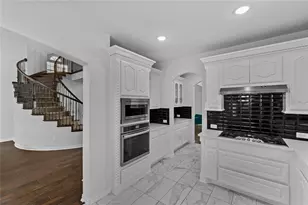 2305 Hickey Dr, Garland, TX 75043 - Photo 5