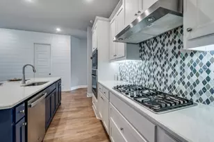 352 Moonvine Dr, Little Elm, TX 75068 - Photo 17