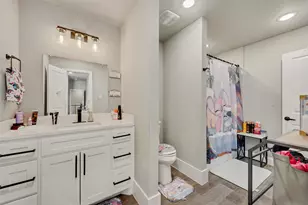 421 Ridgeview Rd, Sherman, TX 75092 - Photo 31