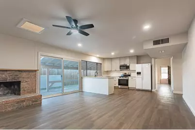 5220 Pruitt Drive, The Colony, TX 75056 - Photo 5