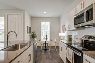 801 Bluestem Wy, Cedar Hill, TX 75104 - Photo 5