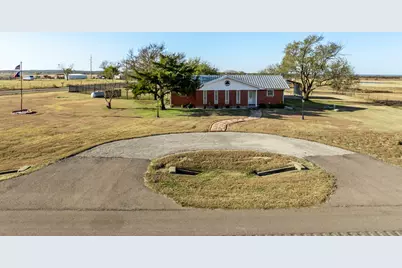 891 Hcr 2124 Loop, Whitney, TX 76692 - Photo 9