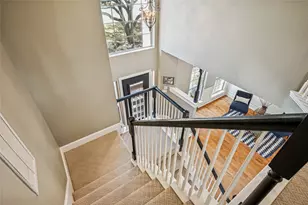 2718 Hidden Lake Dr, Grapevine, TX 76051 - Photo 7