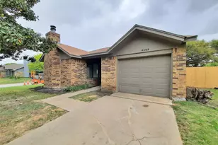 4609 Riverpark Dr, Fort Worth, TX 76137 - Photo 1