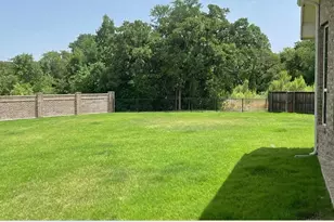 1012 Canyon Oak Dr, Euless, TX 76039 - Photo 11