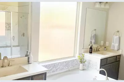 1012 Canyon Oak Drive, Euless, TX 76039 - Photo 7