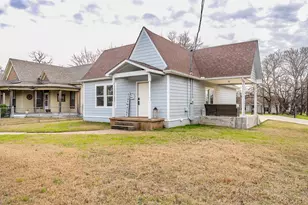 800 E Elm St, Hillsboro, TX 76645 - Photo 3