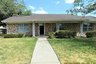 200 Texoma Dr, Whitesboro, TX 76273 - Photo 1
