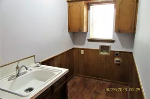 200 Texoma Dr, Whitesboro, TX 76273 - Photo 23