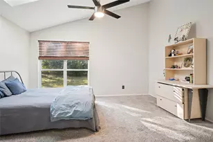 1600 Celeste Ct, Arlington, TX 76012 - Photo 17