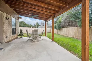 1600 Celeste Ct, Arlington, TX 76012 - Photo 25