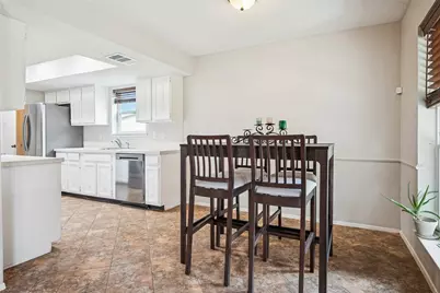 1600 Celeste Court, Arlington, TX 76012 - Photo 11