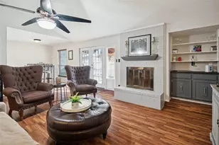 1600 Celeste Ct, Arlington, TX 76012 - Photo 3