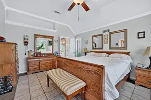 736 W Kiowa Dr, Lake Kiowa, TX 76240 - Photo 25