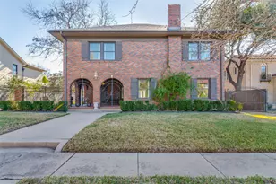 2809 Park Hill Dr, Fort Worth, TX 76109 - Photo 3