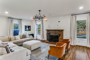 2809 Park Hill Dr, Fort Worth, TX 76109 - Photo 9