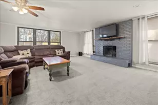 100 Sands Dr, Azle, TX 76020 - Photo 11