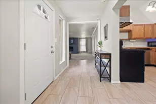 100 Sands Dr, Azle, TX 76020 - Photo 9