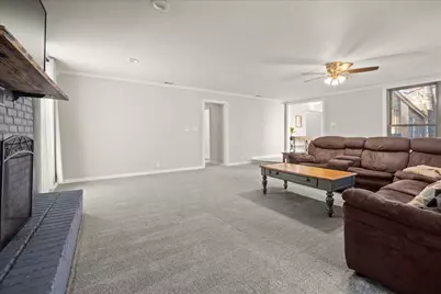 100 Sands Drive, Azle, TX 76020 - Photo 13