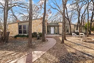 100 Sands Dr, Azle, TX 76020 - Photo 1