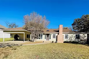 5000 Barbara Rd, River Oaks, TX 76114 - Photo 1