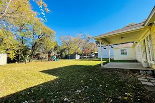 5000 Barbara Rd, River Oaks, TX 76114 - Photo 11