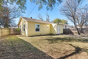 2739 Livingston Ave, Fort Worth, TX 76110 - Photo 19