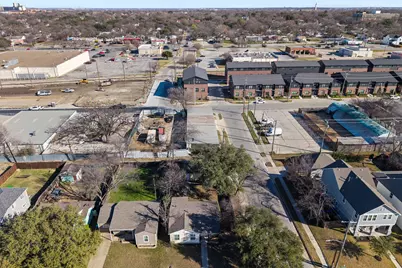 2739 Livingston Avenue, Fort Worth, TX 76110 - Photo 25