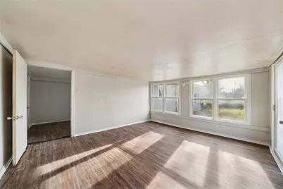 201 Deputy Larry Miller Drive, Granbury, TX 76048 - Photo 17