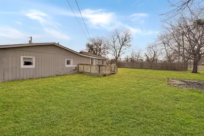 201 Deputy Larry Miller Drive, Granbury, TX 76048 - Photo 23