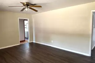 852 Odie Dr, White Settlement, TX 76108 - Photo 3