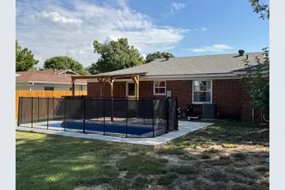 852 Odie Drive, White Settlement, TX 76108 - Photo 13