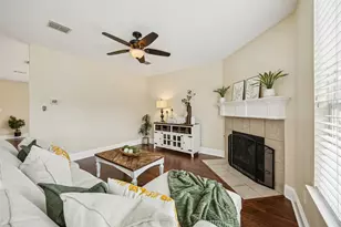 1528 Syracuse Dr, Van Alstyne, TX 75495 - Photo 9