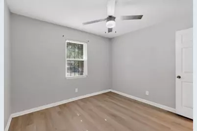 445 Bolero Avenue, Dallas, TX 75217 - Photo 27
