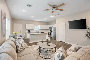 5004 Colonial Ave, Dallas, TX 75215 - Photo 1