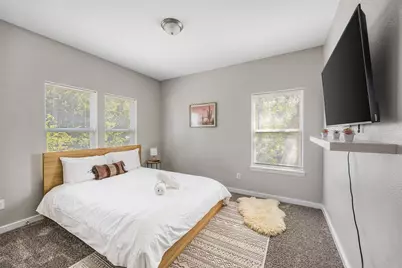 5006 Colonial Avenue, Dallas, TX 75215 - Photo 15