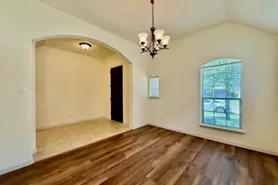 2212 Gregory Creek Dr, Little Elm, TX 75068 - Photo 5