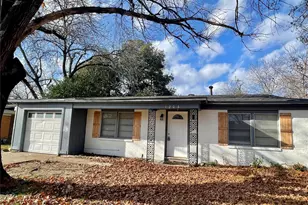 1203 Belvedere Dr, Arlington, TX 76010 - Photo 1