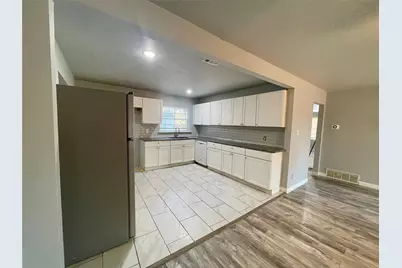 1203 Belvedere Drive, Arlington, TX 76010 - Photo 3