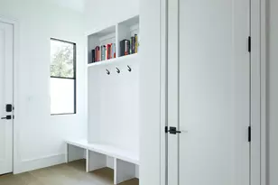 6741 Prestonshire Ln, Dallas, TX 75225 - Photo 17