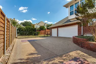 2103 Bay Club Drive, Arlington, TX 76013 - Photo 31