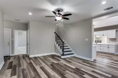 2103 Bay Club Drive, Arlington, TX 76013 - Photo 11