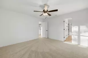 121 Elder St, Waxahachie, TX 75165 - Photo 9