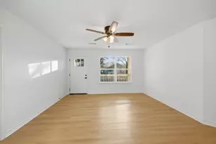 121 Elder St, Waxahachie, TX 75165 - Photo 3