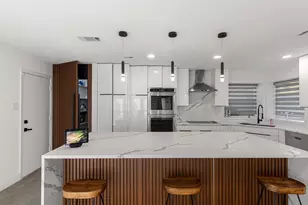 16825 Park Hill Dr, Dallas, TX 75248 - Photo 7