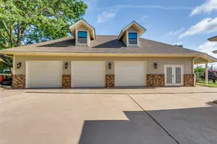 4100 Rawleigh Dr, Fort Worth, TX 76126 - Photo 9