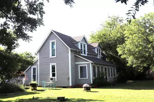 201 Shaffner St, Ponder, TX 76259 - Photo 1