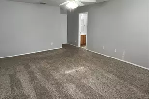 849 Santa Rosa Dr, Fort Worth, TX 76052 - Photo 5