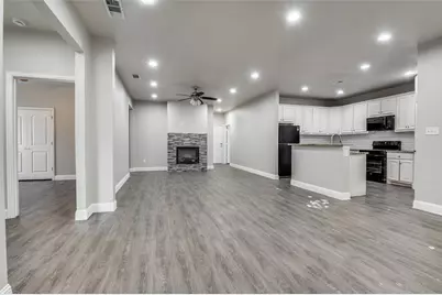 1812 Carrington Drive, Glenn Heights, TX 75154 - Photo 3