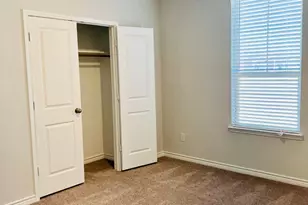 804 Peaceful Brk Dr, Fort Worth, TX 76140 - Photo 15